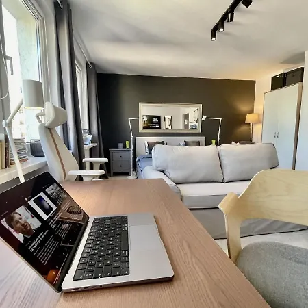 4 Metro Wifi 70'tv Netflix Appletv