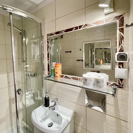 4 Metro Wifi 70'tv Netflix Appletv Appartamento