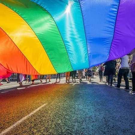 4 Metro Wifi 70'tv Netflix Appletv *